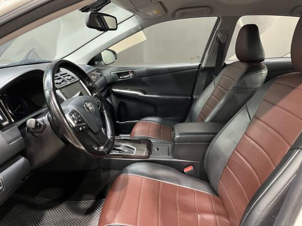 Toyota Camry VII (XV50) Рестайлинг с пробегом 2016 года, цена 1 844 000 рублей, 125777 км, седан, Автокод Объявления