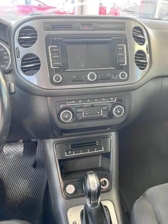Volkswagen Tiguan I Рестайлинг с пробегом 2012 года, цена 1 279 000 рублей, 174000 км, внедорожник, Автокод Объявления