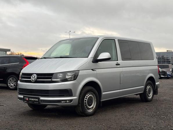 Volkswagen Caravelle T6 с пробегом 2015 года, цена 2 995 000 рублей, 132336 км, минивэн, Автокод Объявления