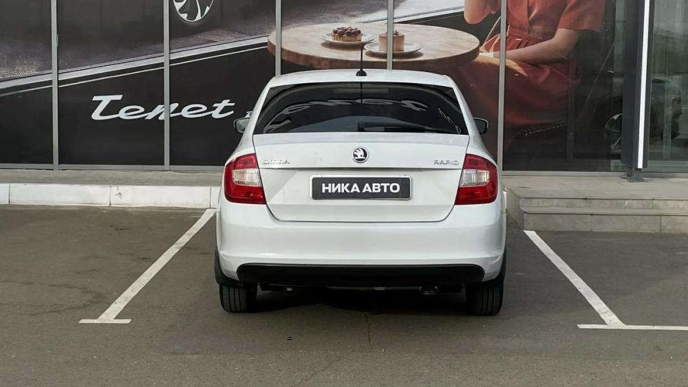 Skoda Rapid I Оренбург  - изображение 8