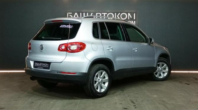 Volkswagen Tiguan I с пробегом 2011 года, цена 1 199 000 рублей, 224105 км, внедорожник, Автокод Объявления