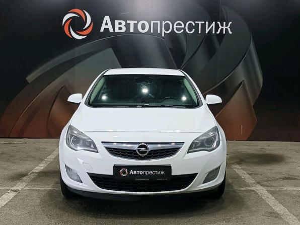 Opel Astra J с пробегом 2010 года, цена 550 000 рублей, 220000 км, универсал, Автокод Объявления