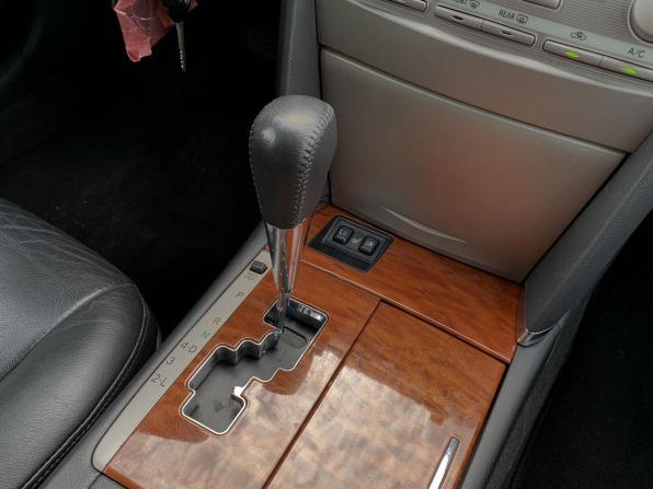 Toyota Camry VI (XV40) Рестайлинг с пробегом 2011 года, цена 1 359 000 рублей, 299876 км, седан, Автокод Объявления