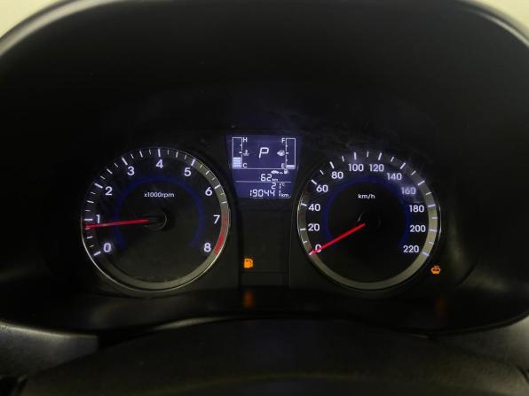 Hyundai Solaris I Рестайлинг с пробегом 2014 года, цена 838 000 рублей, 190441 км, седан, Автокод Объявления