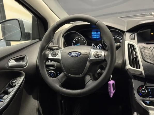 Ford Focus III с пробегом 2012 года, цена 715 700 рублей, 210000 км, универсал, Автокод Объявления