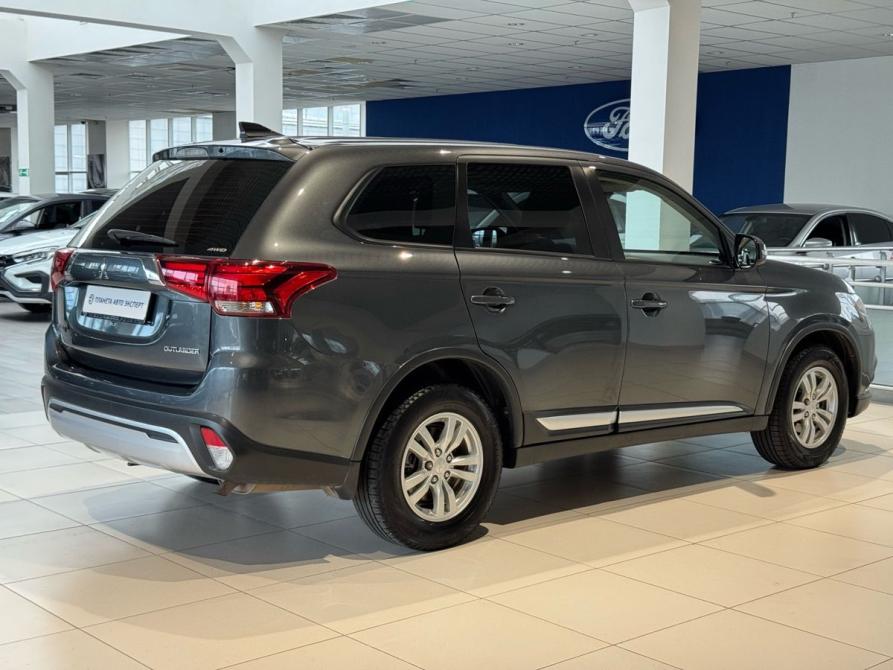 Mitsubishi Outlander III Рестайлинг 3 Челябинск  - изображение 4