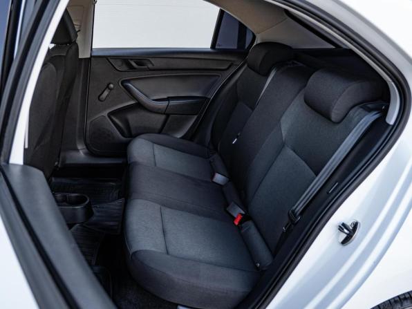 Skoda Rapid I с пробегом 2014 года, цена 950 000 рублей, 205791 км, лифтбек, Автокод Объявления