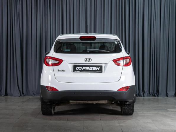 Hyundai ix35 I Рестайлинг с пробегом 2015 года, цена 1 560 000 рублей, 130499 км, внедорожник, Автокод Объявления