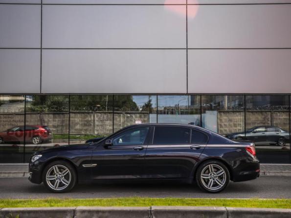 BMW 7 серии V (F01/F02/F04) Рестайлинг с пробегом 2012 года, цена 1 650 000 рублей, 264928 км, седан, Автокод Объявления
