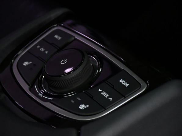 Hyundai Grandeur V с пробегом 2013 года, цена 1 547 000 рублей, 157800 км, седан, Автокод Объявления