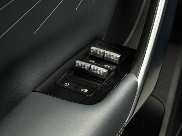 Geely Atlas II с пробегом 2024 года, цена 2 999 000 рублей, 43287 км, внедорожник, Автокод Объявления