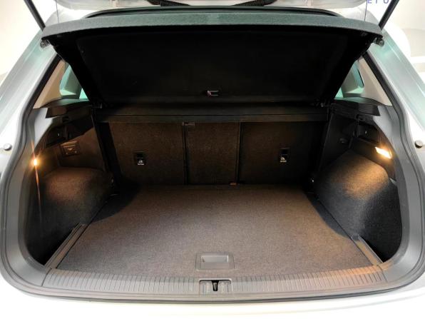 Volkswagen Tiguan II с пробегом 2018 года, цена 2 599 000 рублей, 135363 км, внедорожник, Автокод Объявления
