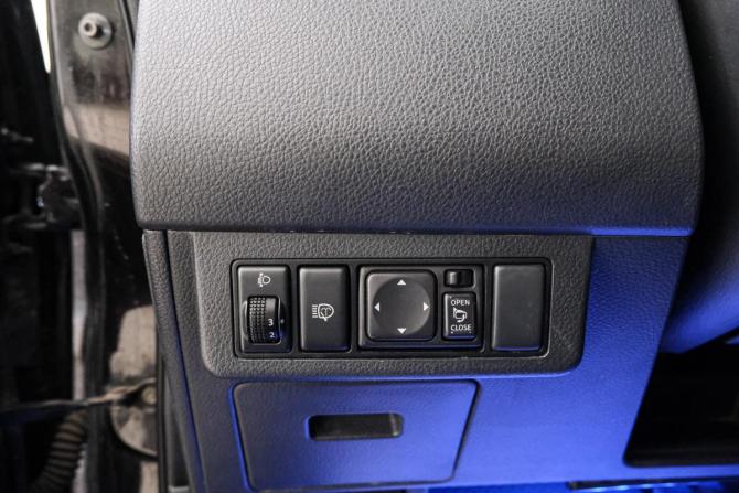 Nissan Tiida I Рестайлинг с пробегом 2010 года, цена 799 000 рублей, 243000 км, седан, Автокод Объявления