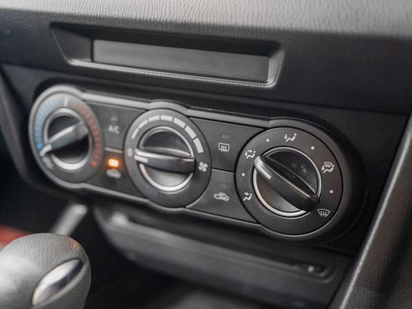 Mazda Axela III Рестайлинг с пробегом 2016 года, цена 1 157 000 рублей, 155700 км, хэтчбек, Автокод Объявления