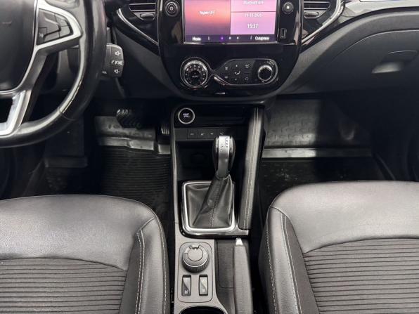 Renault Kaptur I Рестайлинг с пробегом 2021 года, цена 1 779 067 рублей, 95083 км, внедорожник, Автокод Объявления