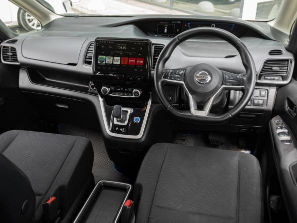 Nissan Serena V (C27) с пробегом 2018 года, цена 1 899 000 рублей, 117935 км, минивэн, Автокод Объявления