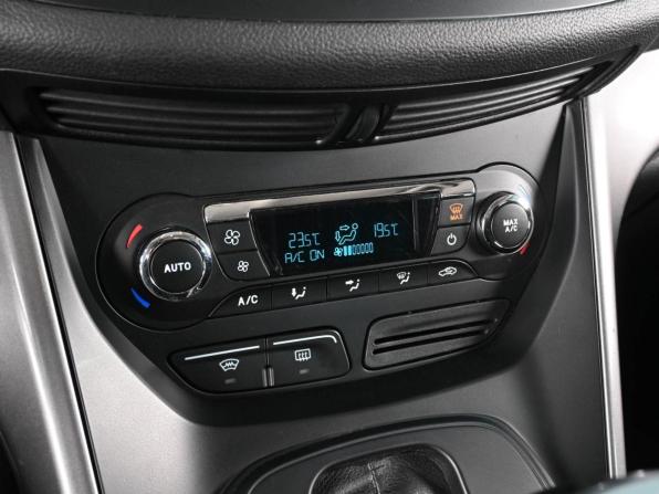 Ford Kuga II с пробегом 2015 года, цена 1 465 000 рублей, 161267 км, внедорожник, Автокод Объявления