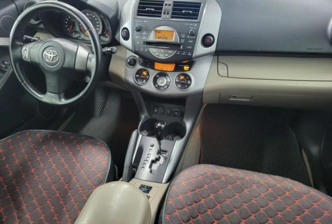 Toyota RAV4 III (XA30) с пробегом 2006 года, цена 1 056 547 рублей, 288383 км, внедорожник, Автокод Объявления