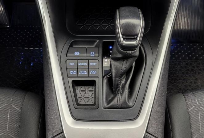 Toyota RAV4 V (XA50) с пробегом 2020 года, цена 3 280 000 рублей, 81887 км, внедорожник, Автокод Объявления