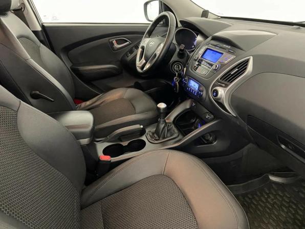 Hyundai ix35 I с пробегом 2011 года, цена 1 175 000 рублей, 174751 км, внедорожник, Автокод Объявления