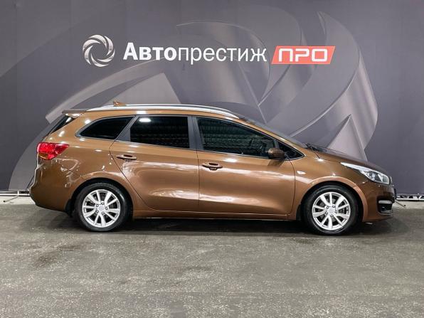 Kia Ceed II Рестайлинг с пробегом 2017 года, цена 920 000 рублей, 171502 км, универсал, Автокод Объявления
