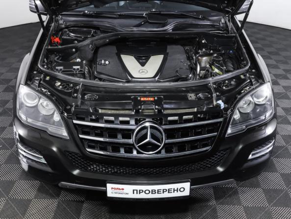 Mercedes-Benz M-Класс II (W164) Рестайлинг с пробегом 2011 года, цена 1 590 000 рублей, 225678 км, внедорожник, Автокод Объявления