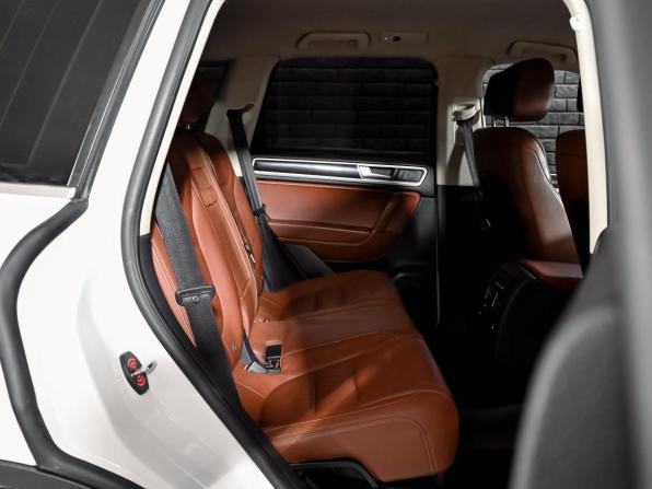 Volkswagen Touareg II Рестайлинг с пробегом 2016 года, цена 3 050 000 рублей, 237179 км, внедорожник, Автокод Объявления