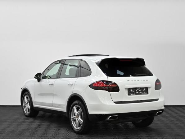 Porsche Cayenne II (958) с пробегом 2013 года, цена 2 499 000 рублей, 136000 км, внедорожник, Автокод Объявления
