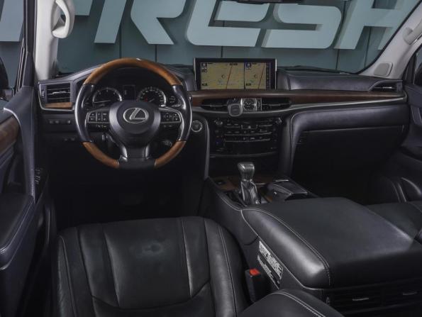 Lexus LX III Рестайлинг 2 с пробегом 2015 года, цена 6 050 000 рублей, 151154 км, внедорожник, Автокод Объявления