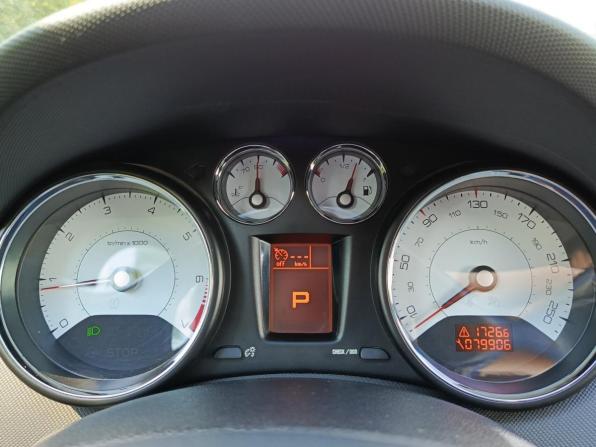 Peugeot 408 I с пробегом 2015 года, цена 724 000 рублей, 79902 км, седан, Автокод Объявления