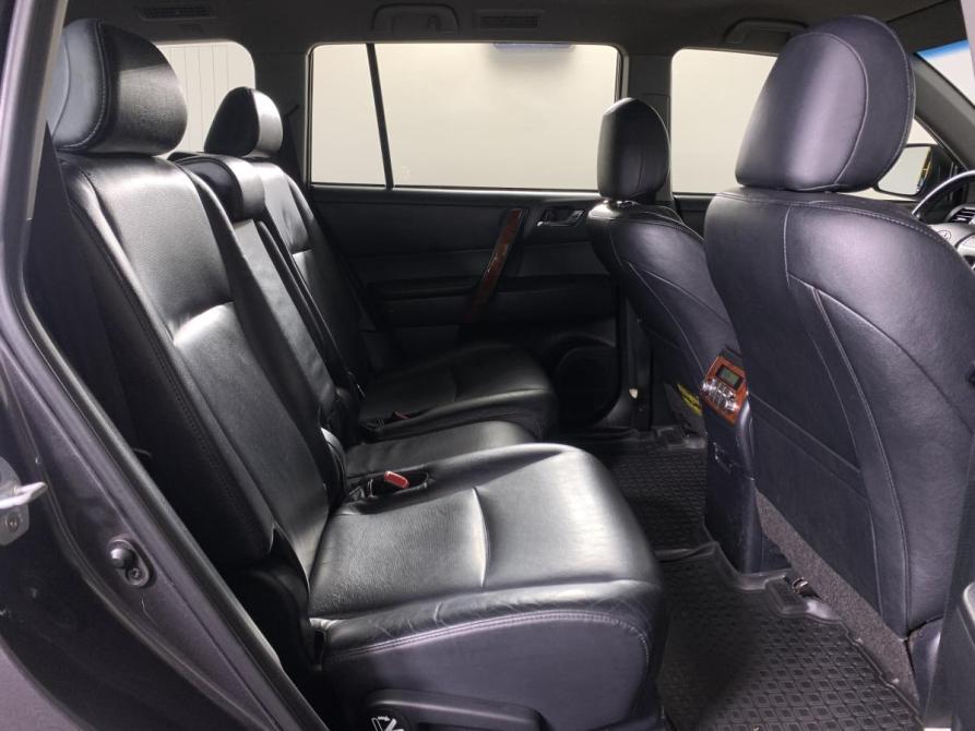 Toyota Highlander II (XU40) Рестайлинг Москва  - изображение 17