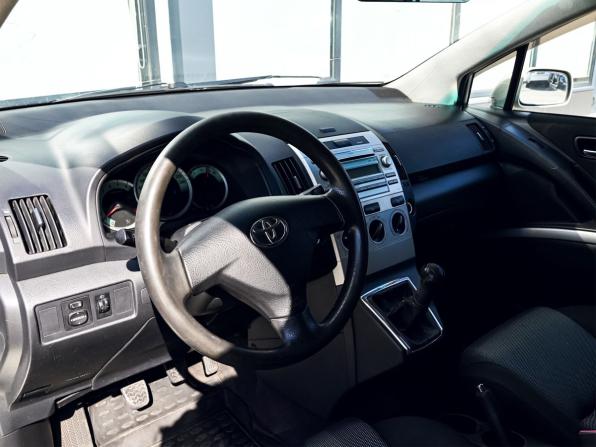 Toyota Corolla Verso I Рестайлинг 2 с пробегом 2008 года, цена 719 000 рублей, 396064 км, компактвэн, Автокод Объявления