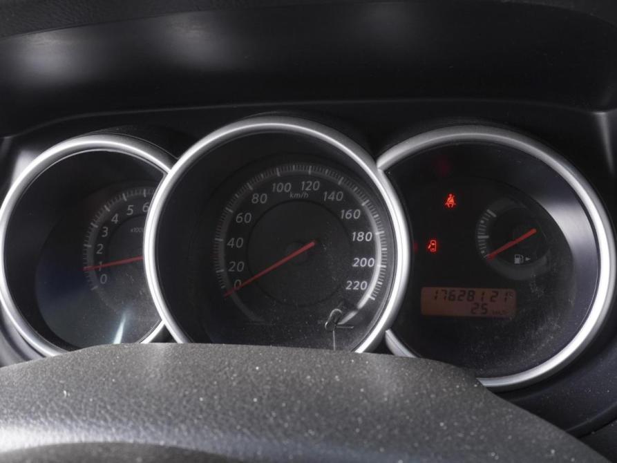 Nissan Tiida I Рестайлинг Ростов-на-Дону  - изображение 15