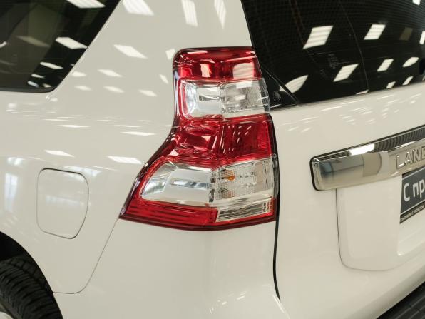 Toyota Land Cruiser Prado 150 Series Рестайлинг 1 с пробегом 2014 года, цена 3 103 000 рублей, 244132 км, внедорожник, Автокод Объявления