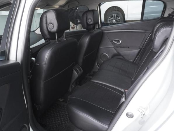 Renault Megane III с пробегом 2011 года, цена 650 000 рублей, 174092 км, хэтчбек, Автокод Объявления