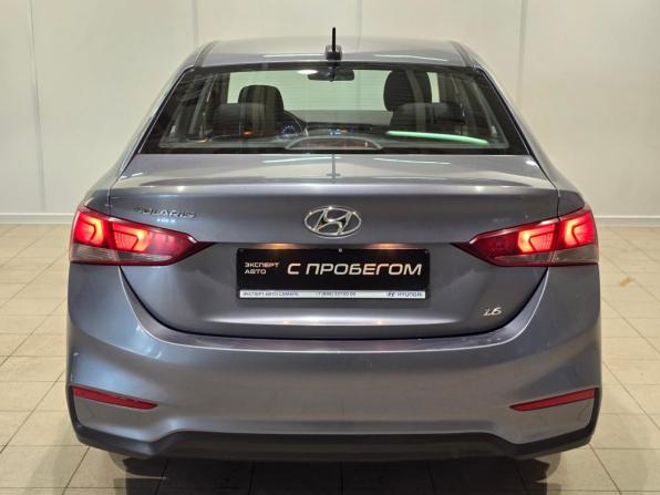 Hyundai Solaris II с пробегом 2017 года, цена 1 375 000 рублей, 126000 км, седан, Автокод Объявления