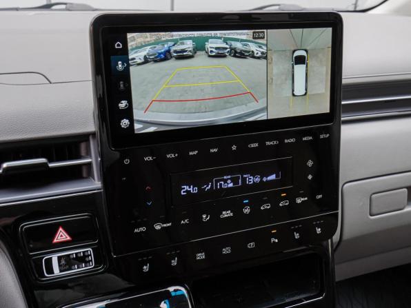 Hyundai Staria I с пробегом 2022 года, цена 4 970 000 рублей, 107340 км, минивэн, Автокод Объявления