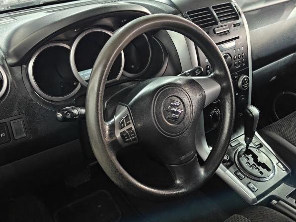 Suzuki Grand Vitara II Рестайлинг с пробегом 2010 года, цена 900 000 рублей, 241062 км, внедорожник, Автокод Объявления