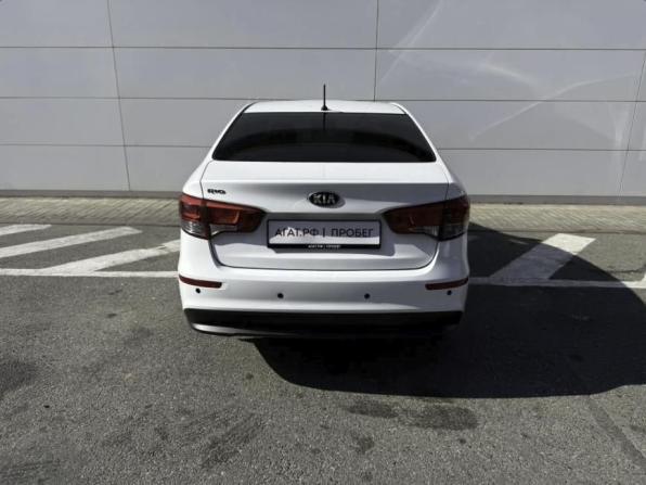 Kia Rio III Рестайлинг с пробегом 2016 года, цена 1 270 000 рублей, 49000 км, седан, Автокод Объявления