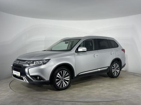 Mitsubishi Outlander III Рестайлинг 3 с пробегом 2020 года, цена 2 149 000 рублей, 135028 км, внедорожник, Автокод Объявления