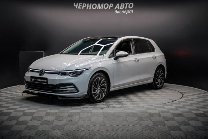 Volkswagen Golf VIII с пробегом 2022 года, цена 2 455 000 рублей, 61561 км, хэтчбек, Автокод Объявления