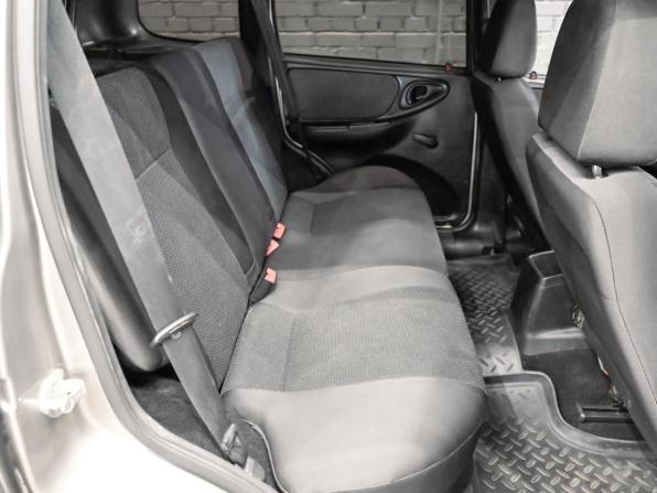 Chevrolet Niva I Рестайлинг с пробегом 2012 года, цена 350 000 рублей, 253594 км, внедорожник, Автокод Объявления