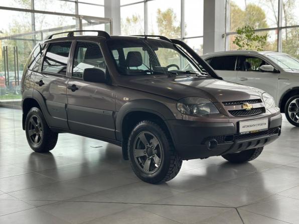 Chevrolet Niva I Рестайлинг с пробегом 2019 года, цена 849 000 рублей, 63028 км, внедорожник, Автокод Объявления