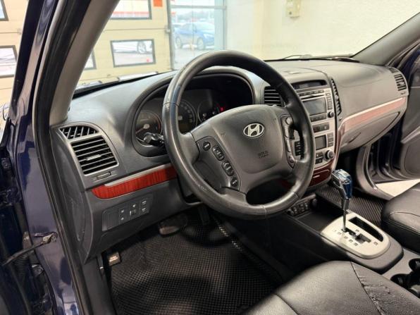 Hyundai Santa Fe II с пробегом 2008 года, цена 1 040 000 рублей, 178052 км, внедорожник, Автокод Объявления