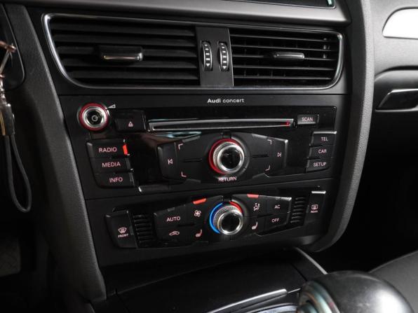 Audi A4 IV (B8) Рестайлинг с пробегом 2012 года, цена 1 479 000 рублей, 158861 км, седан, Автокод Объявления