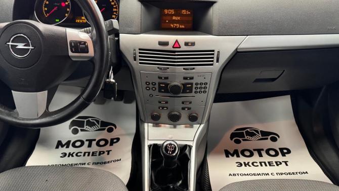 Opel Astra H Рестайлинг с пробегом 2011 года, цена 485 000 рублей, 237272 км, универсал, Автокод Объявления