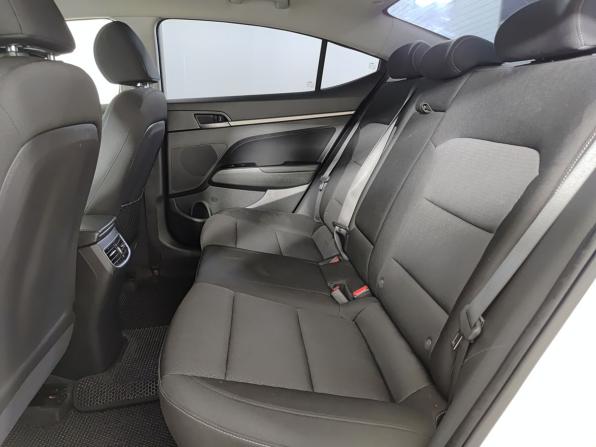 Hyundai Elantra VI (AD) с пробегом 2018 года, цена 1 490 000 рублей, 135276 км, седан, Автокод Объявления