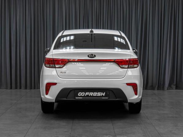 Kia Rio IV с пробегом 2018 года, цена 1 299 000 рублей, 98730 км, седан, Автокод Объявления