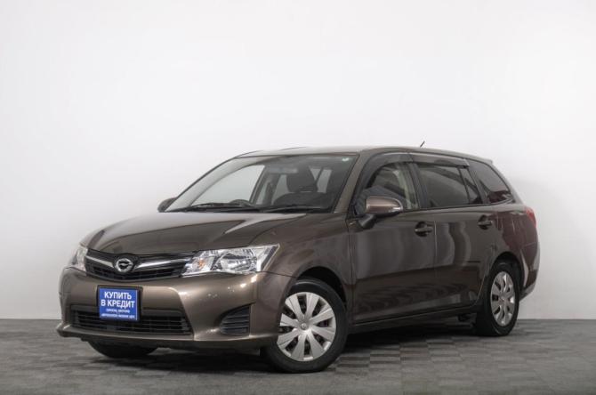 Toyota Corolla XI (E160 E170 E180) с пробегом 2015 года, цена 1 299 000 рублей, 45000 км, универсал, Автокод Объявления