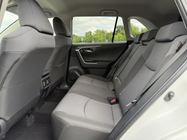 Toyota RAV4 V (XA50) с пробегом 2020 года, цена 3 050 000 рублей, 32218 км, внедорожник, Автокод Объявления